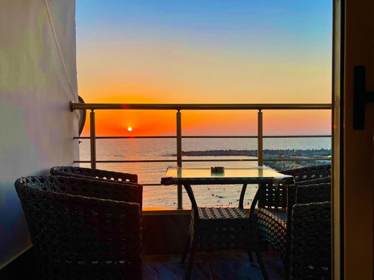 Italian Apartment Александрия Екстериор снимка