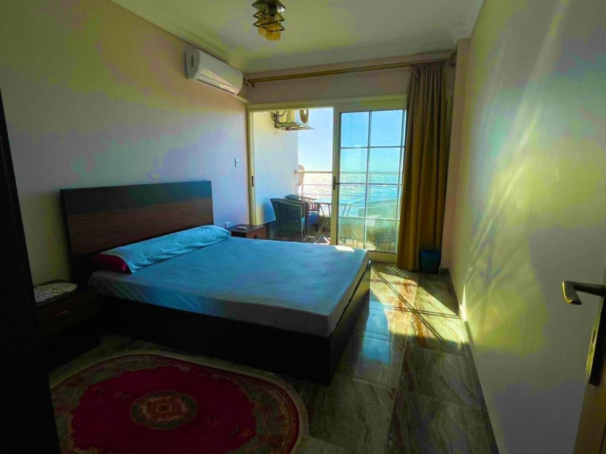 Italian Apartment Александрия Екстериор снимка